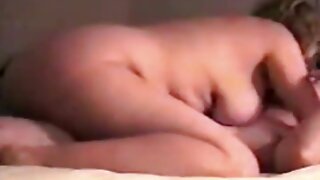 მშვენიერი ქერა აგური ...