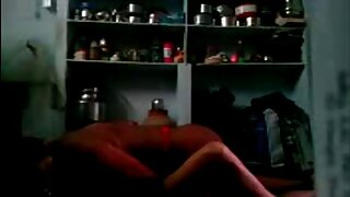 დიდი ბიჭი ურტყამს ტკ ...